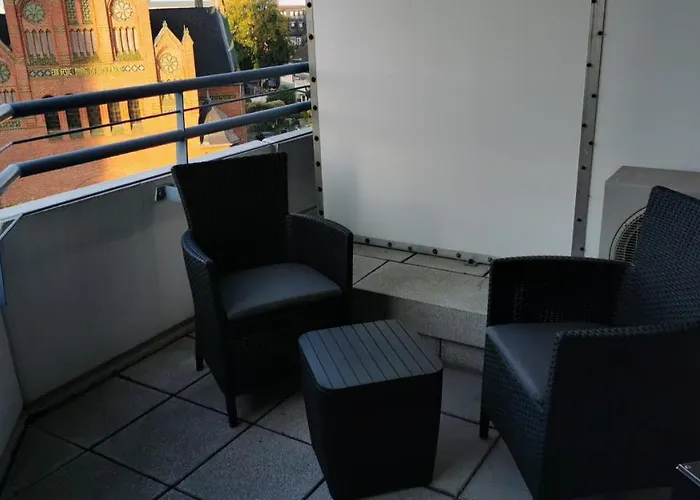 Appartamento Stylisches Kleines -zentral Gelegen- Naehe Bayarena - In Wiesdorf City- Friedrich Ebert Platz 5a , 4te Etage Mit Balkon-kein Aufzug-lift--kaution Pflicht-- Leverkusen