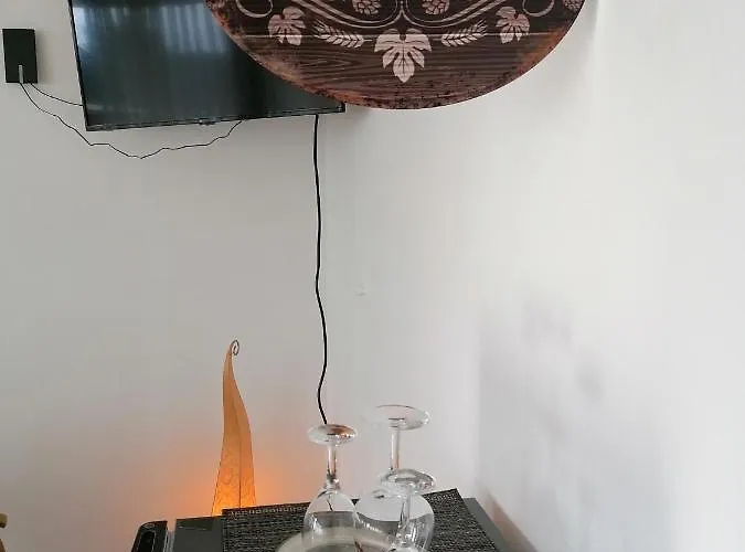 شقة Stylisches Kleines -zentral Gelegen- Naehe Bayarena - In Wiesdorf City- Friedrich Ebert Platz 5a , 4te Etage Mit Balkon-kein Aufzug-lift--kaution Pflicht-- *