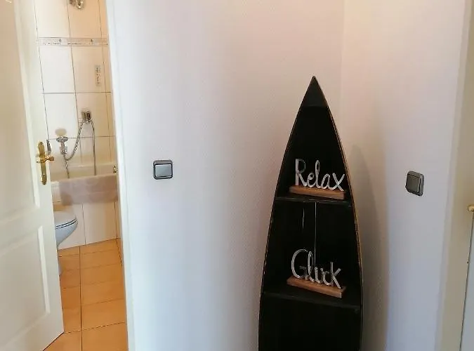 شقة Stylisches Kleines -zentral Gelegen- Naehe Bayarena - In Wiesdorf City- Friedrich Ebert Platz 5a , 4te Etage Mit Balkon-kein Aufzug-lift--kaution Pflicht-- ليفركوزن